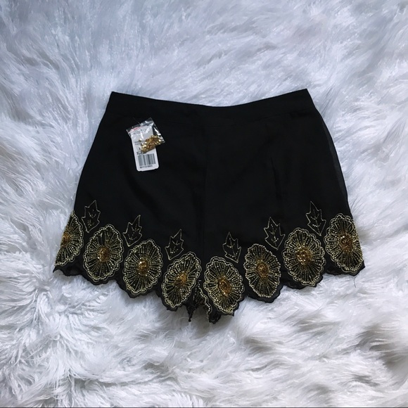 NWT Beaded Shorts - Picture 2 of 3